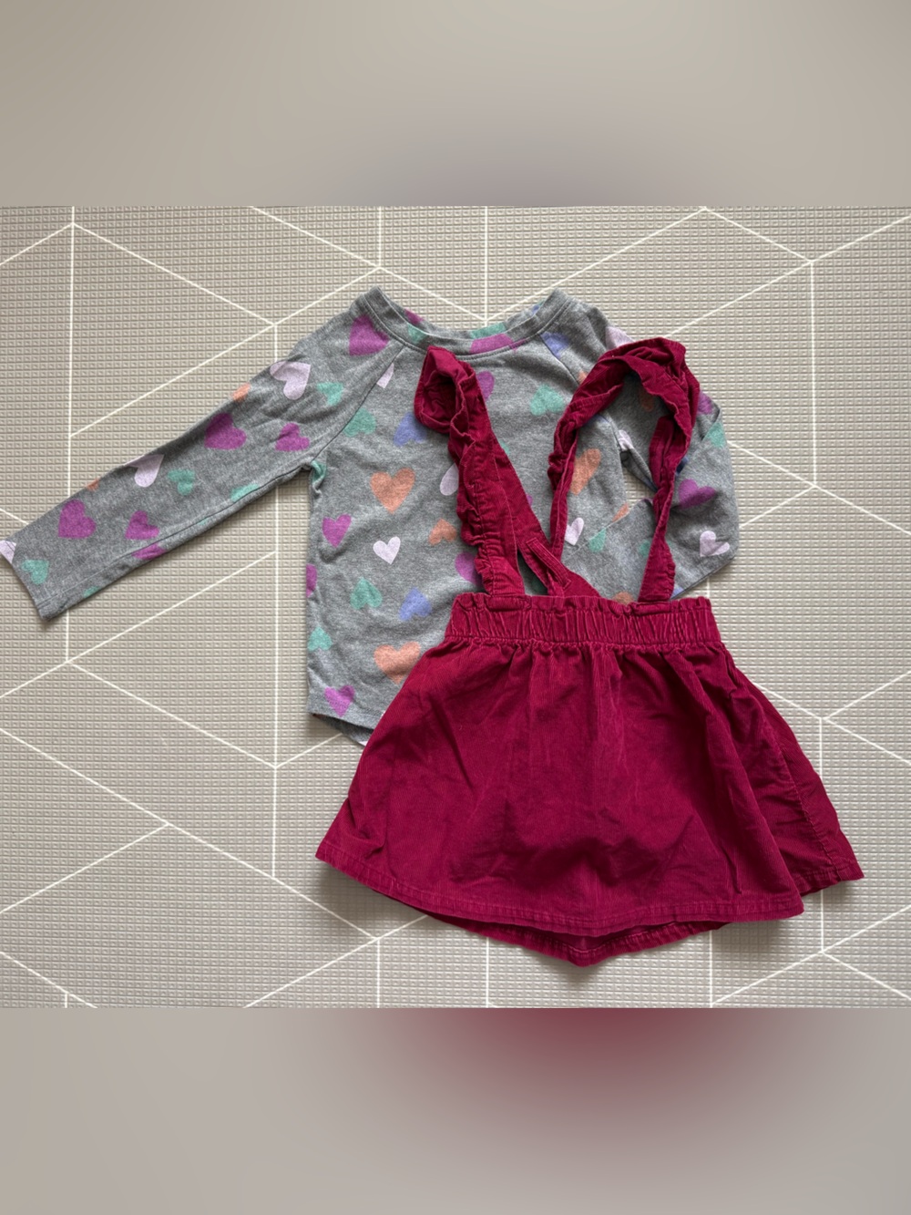Carters|Baby girl/toddler Heart Print Top & Ruffle Strap corduroy overalls dress